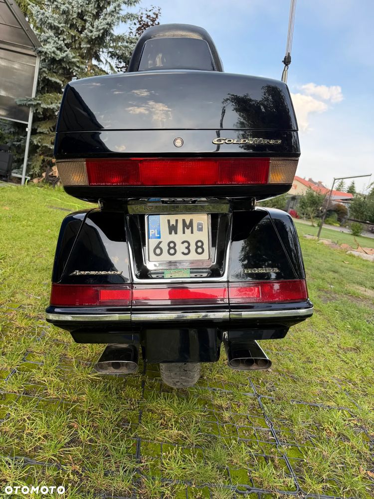 Honda GL - 8