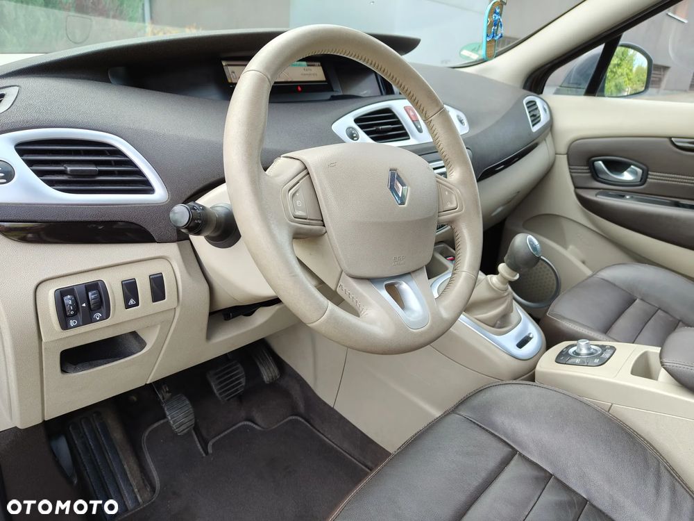 Renault Scenic 1.9 dCi Emotion Plus - 13