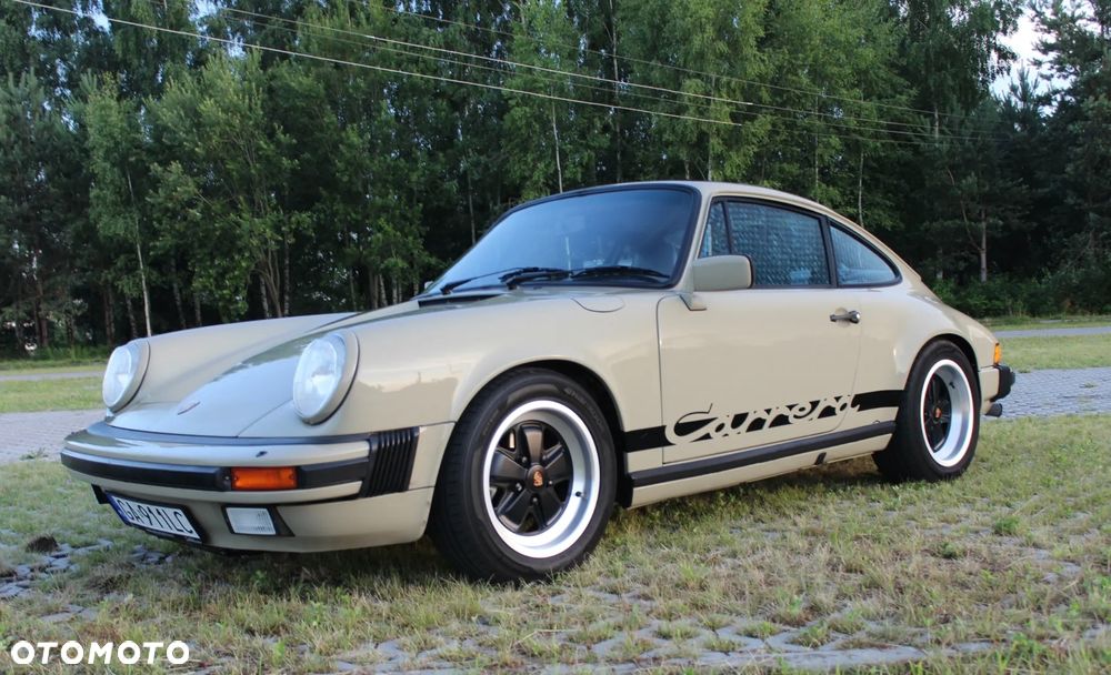 Porsche 911 - 1