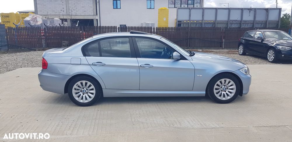 BMW Seria 3 318d - 13