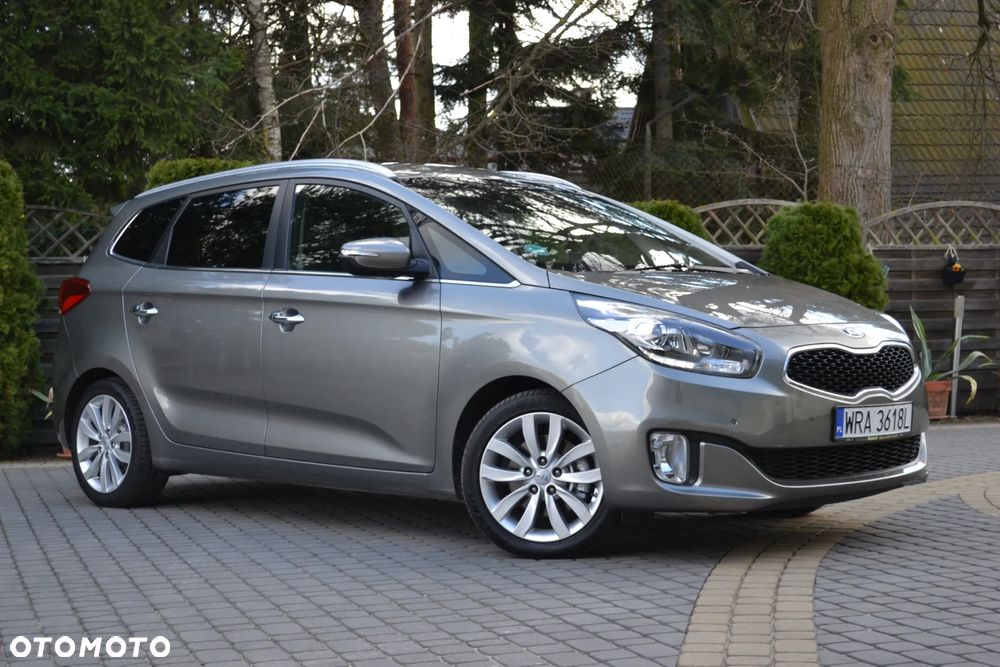 Kia Carens 1.7 CRDi Business Line 7os 7DCT - 10