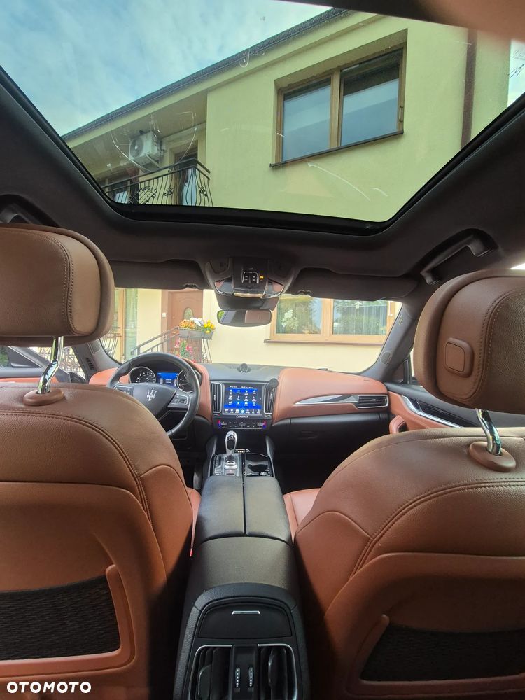 Maserati Levante - 37