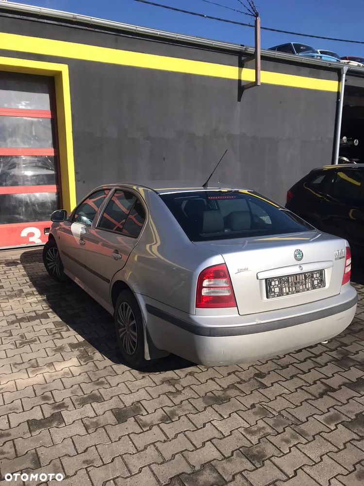 Skoda Octavia I LIFT NA CZĘŚCI!!!  Kolor : L8E - 2