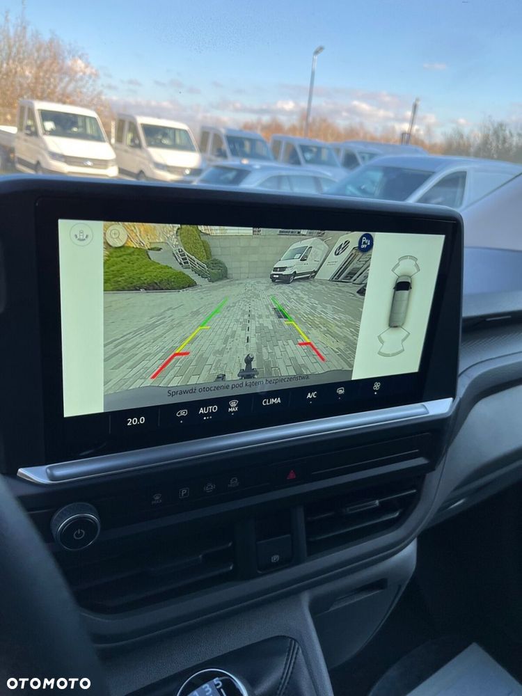 Volkswagen Transporter Furgon silnik: 2,0 l TDI 150 KM / skrzynia biegów: 6-biegowa manualna rozstaw osi: 3500 mm - 11