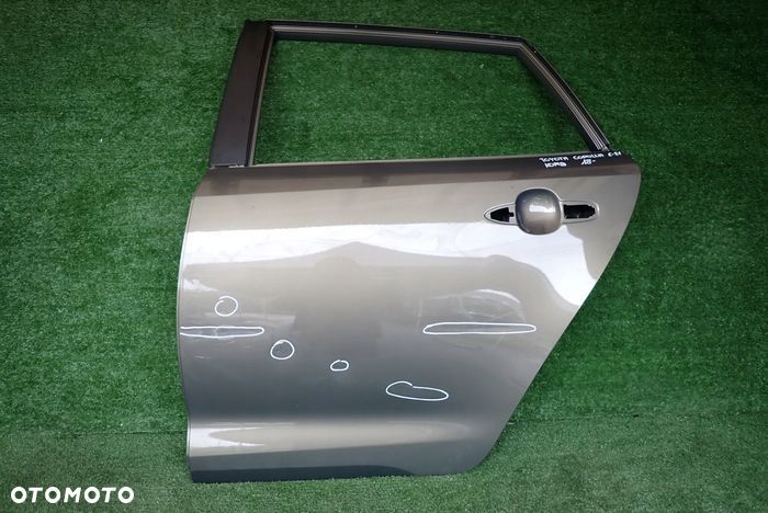 TOYOTA COROLLA E21 KOMBI 18- drzwi lewe tylne tył - 1