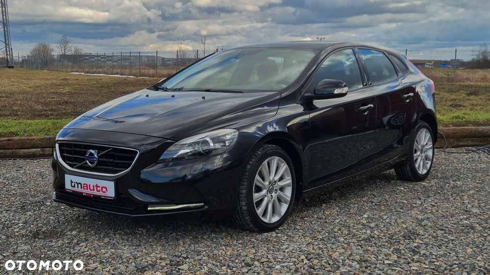 Volvo V40 T3 Momentum - 3