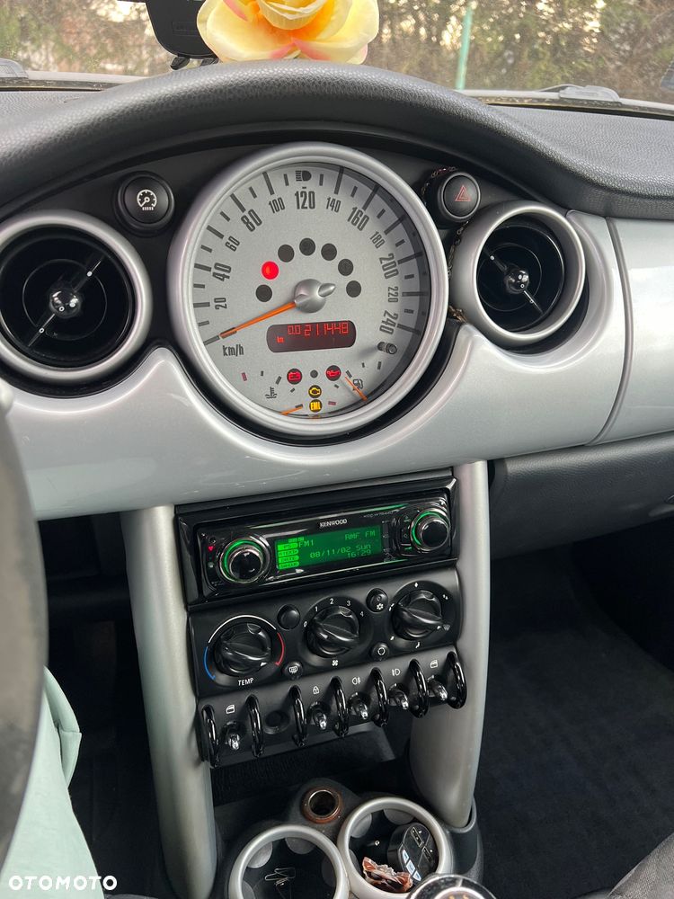 MINI ONE - 4