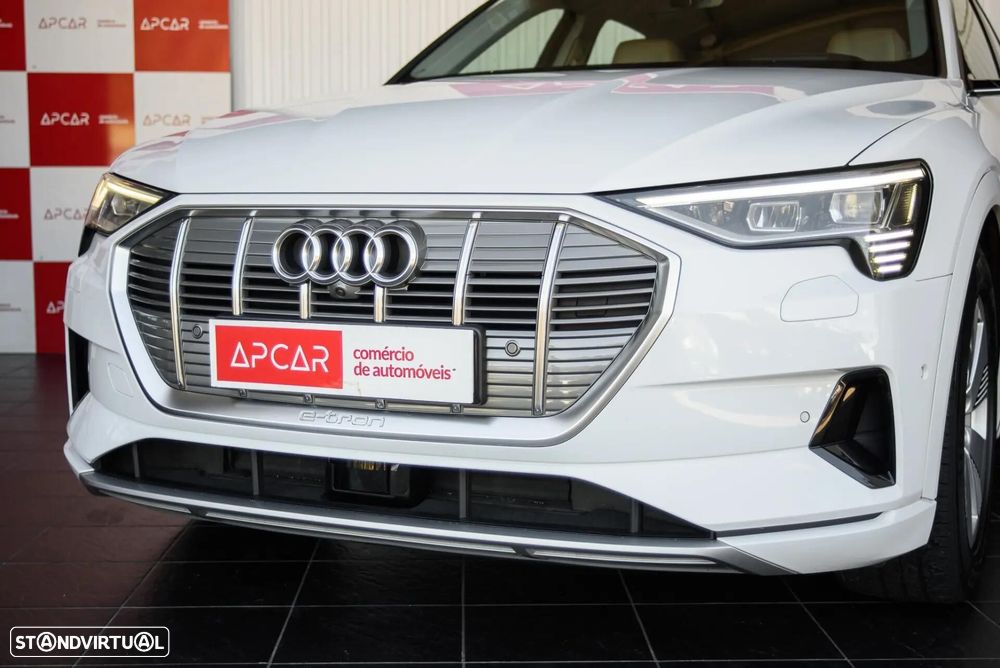 Audi e-tron 55 quattro - 22