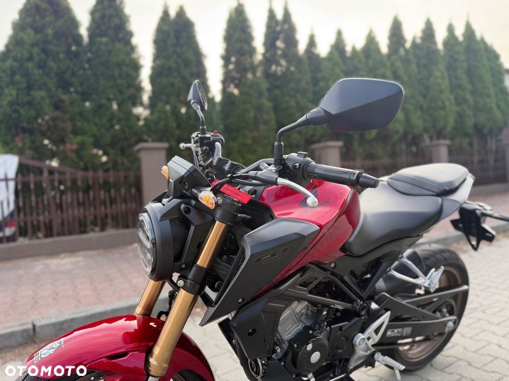Honda CB - 22
