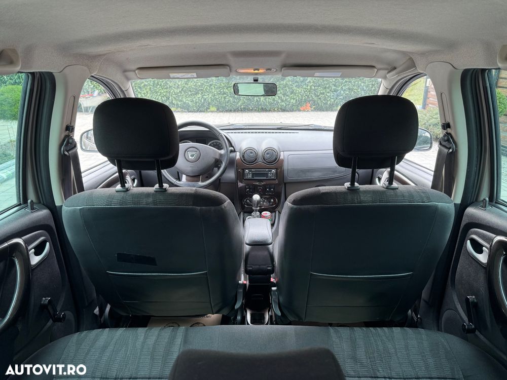 Dacia Duster dCi 110 FAP 4x4 Laureate - 13