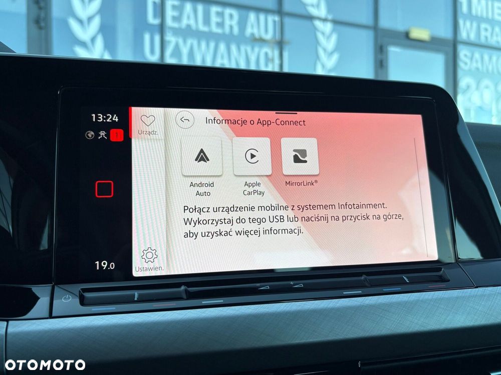 Volkswagen Golf - 31