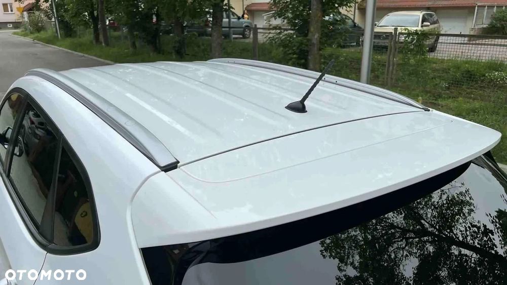 Hyundai Tucson 1.6 GDI BlueDrive Comfort 2WD - 21