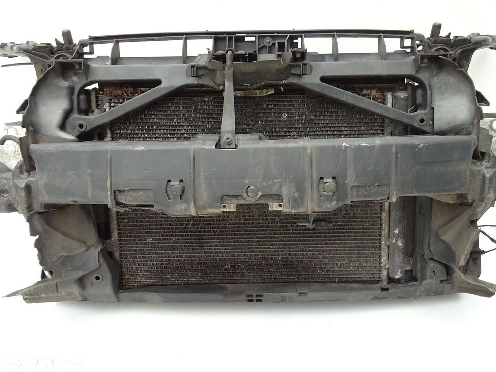 PAS PRZEDNI KOMPLETNY CHŁODNICE BELKA 2.0 TDI AUDI A3 8V 12-16r 3D 5D - 4