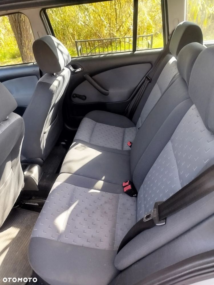 Skoda Octavia 1.9 TDI Tour - 13