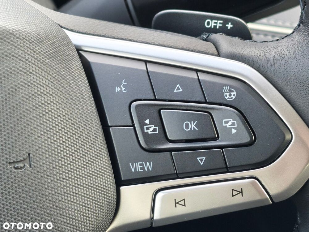 Volkswagen Passat - 24