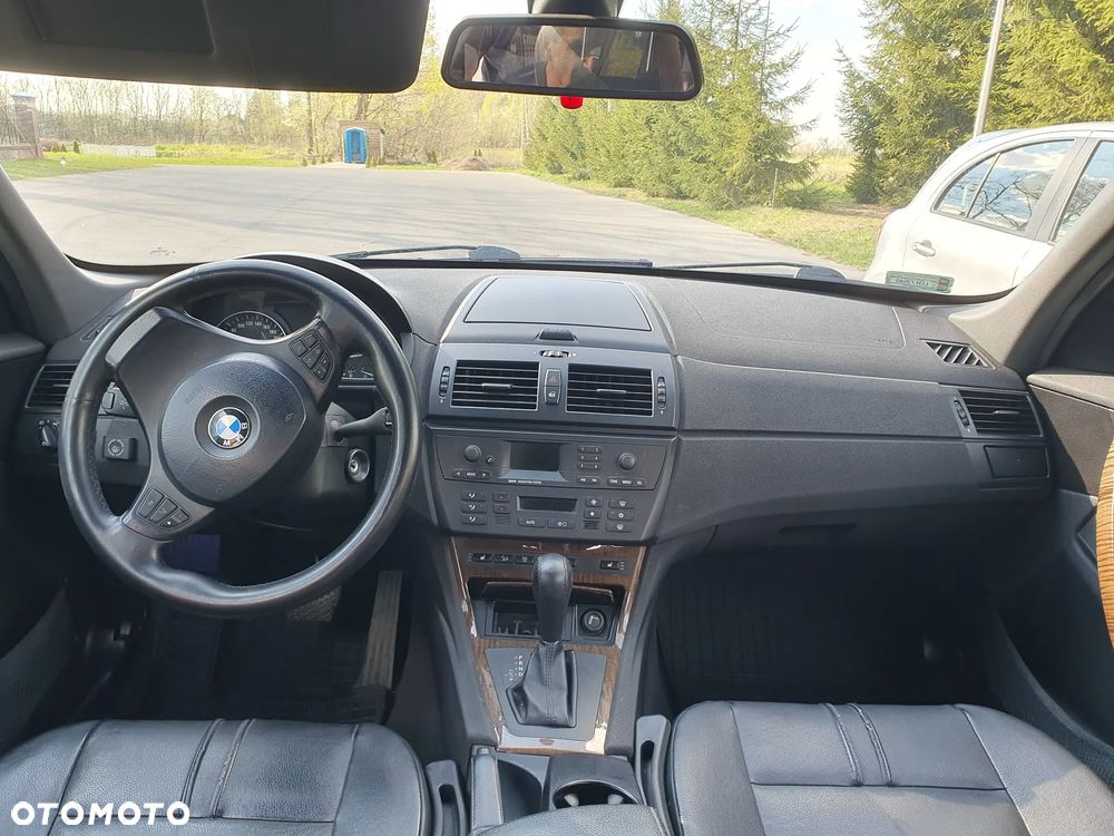 BMW X3 3.0i - 13