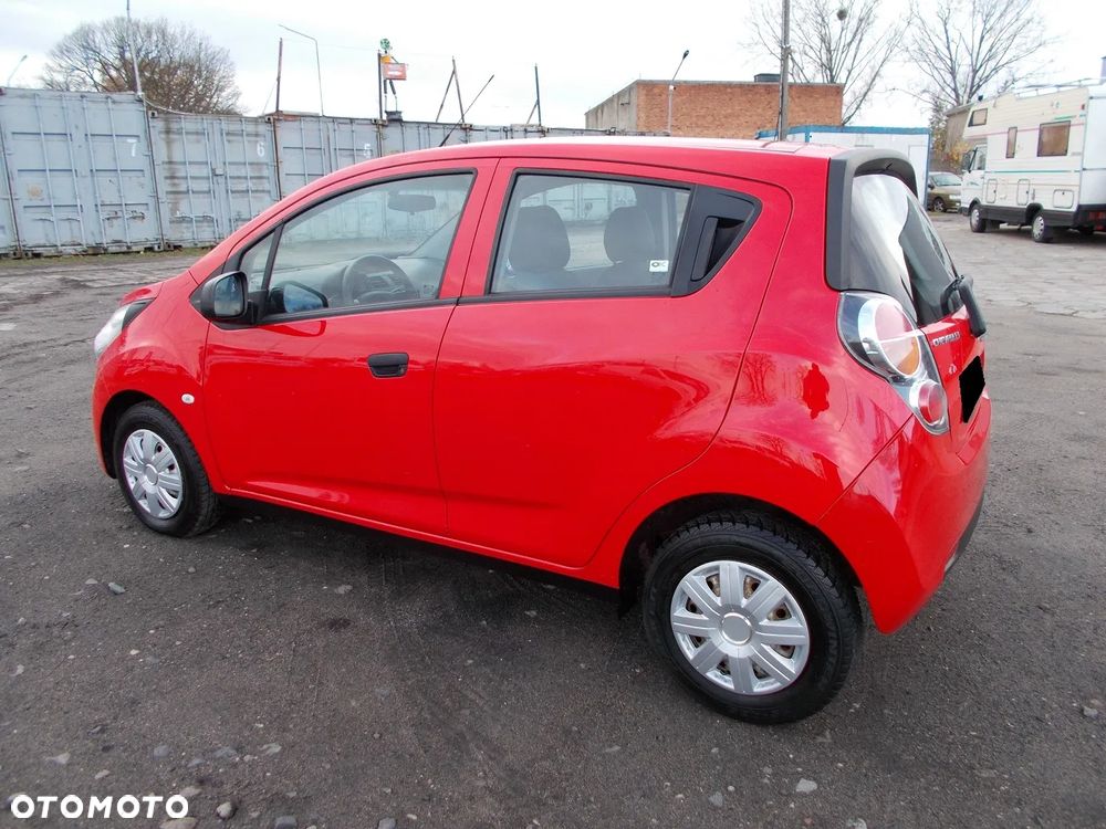 Chevrolet Spark 1.0 Base+ - 4
