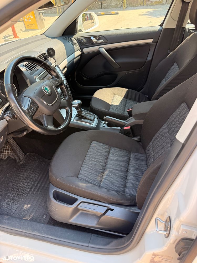 Skoda Octavia 1.6 TDI ELEGANCE DSG - 15