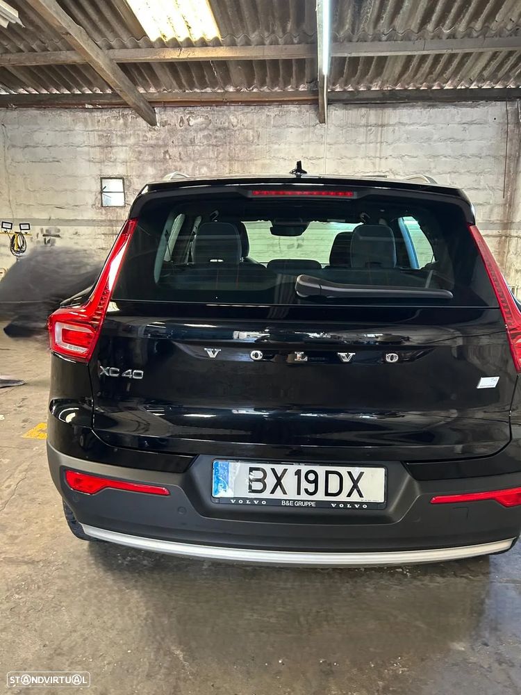 Volvo XC 40 T4 Recharge DKG Plus Dark - 3