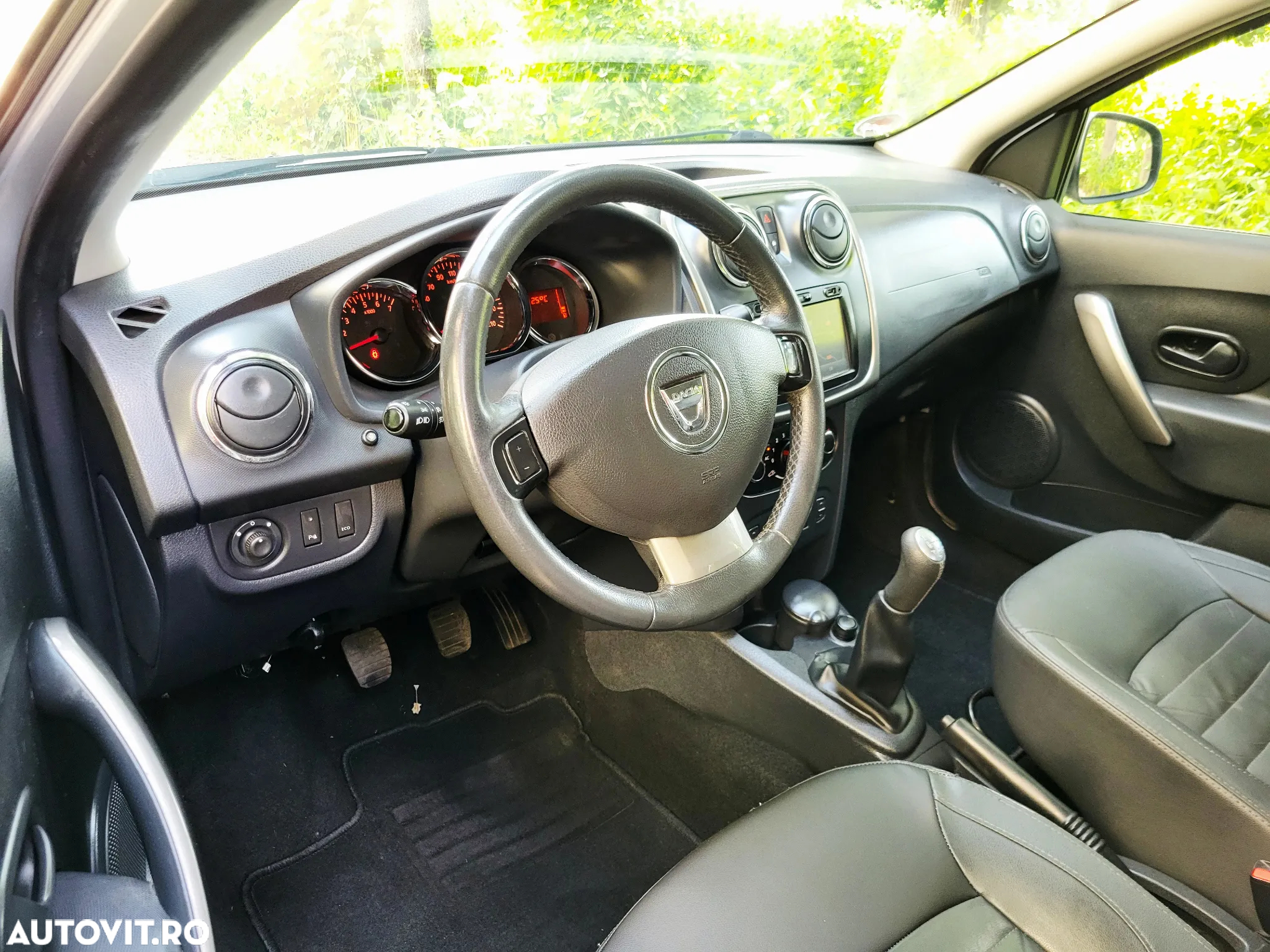 Dacia Sandero 1.5 90CP Stepway - 6