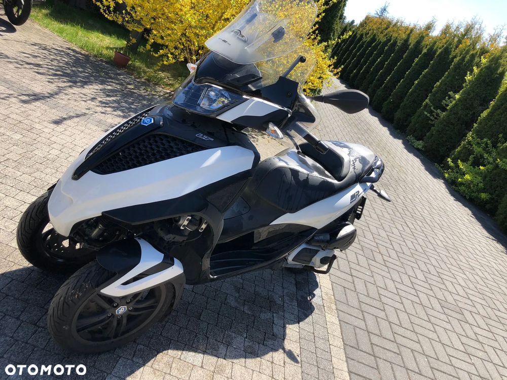 Piaggio MP-3 - 5