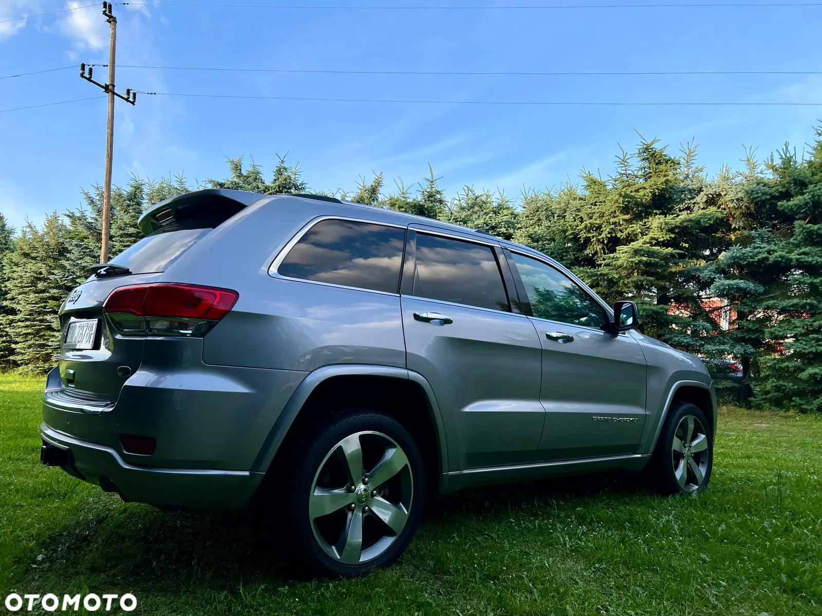 Jeep Grand Cherokee 5.7 V8 HEMI 4WD Automatik Overland - 33