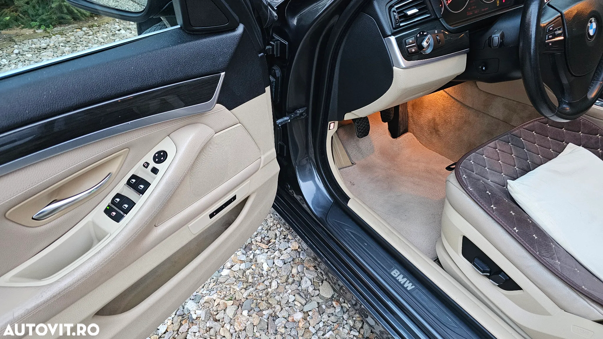 BMW Seria 5 520d - 14