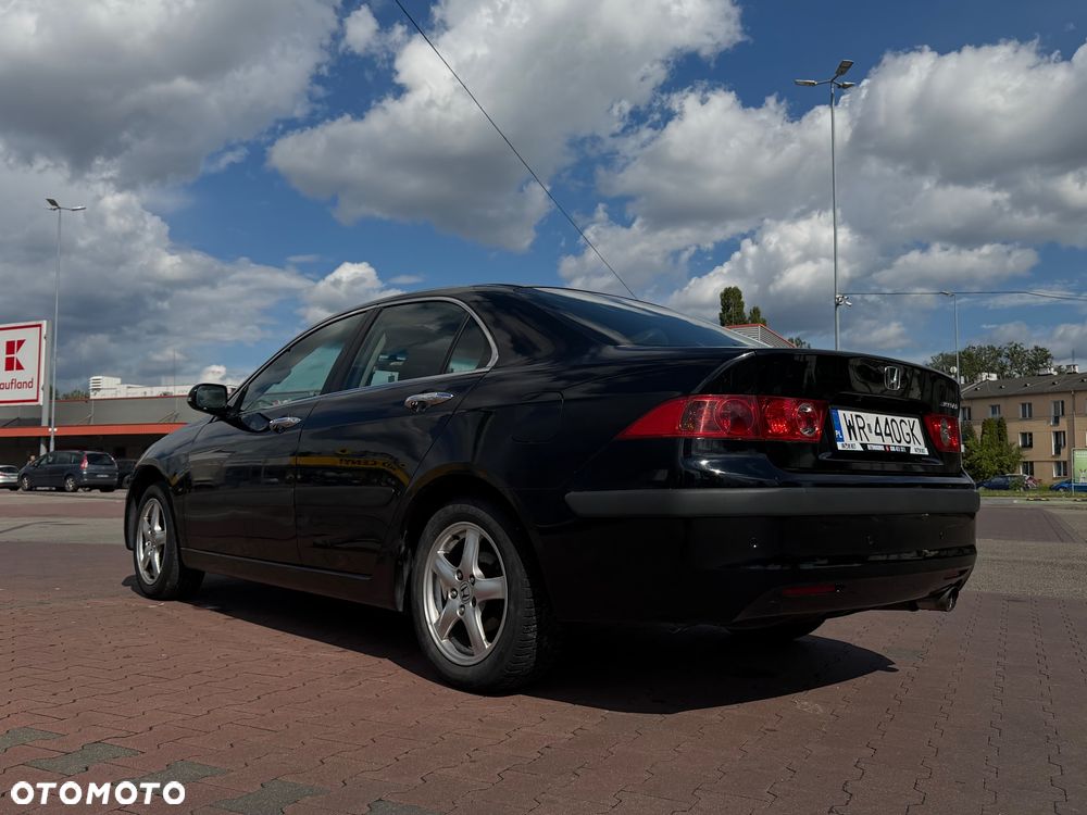 Honda Accord 2.0 Comfort - 10
