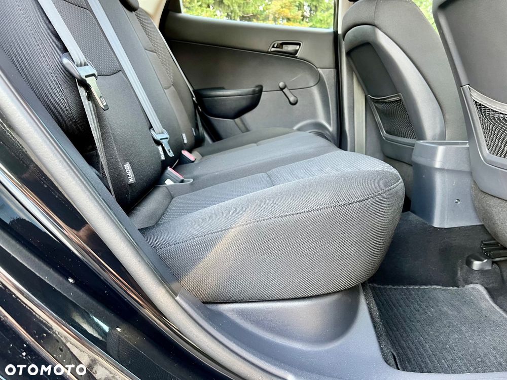 Hyundai i30 1.4 Blue Comfort - 23