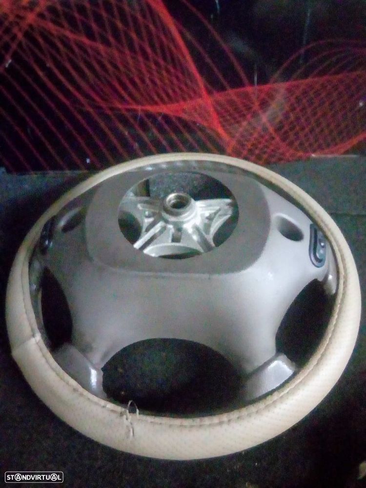 Volante Chrysler Grand Voyager - 4