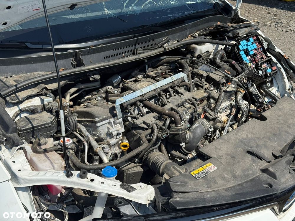 Toyota Corolla 1.8 Hybrid Comfort - 10