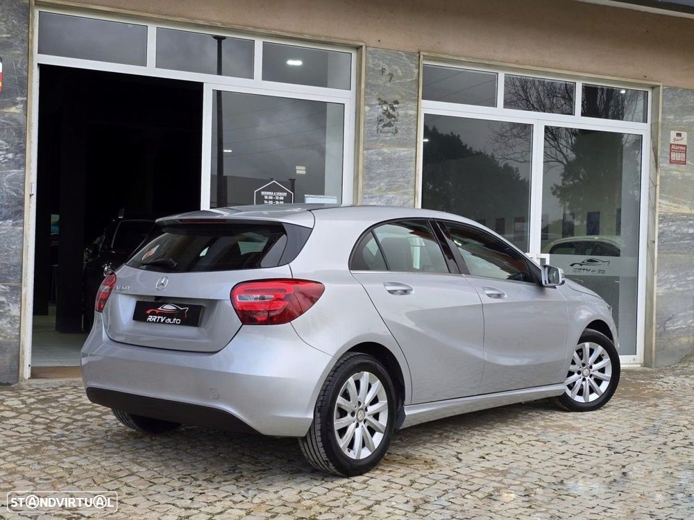 Mercedes-Benz A 180 d Style - 12