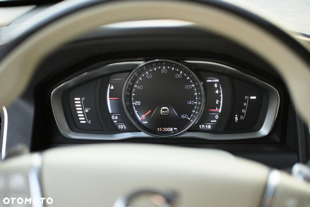 Volvo XC 60 - 13