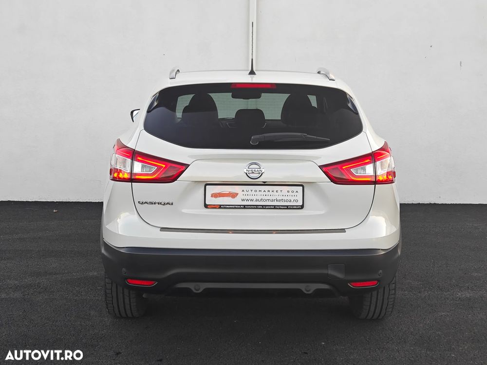 Nissan Qashqai 1.6 DCI TEKNA+ - 16