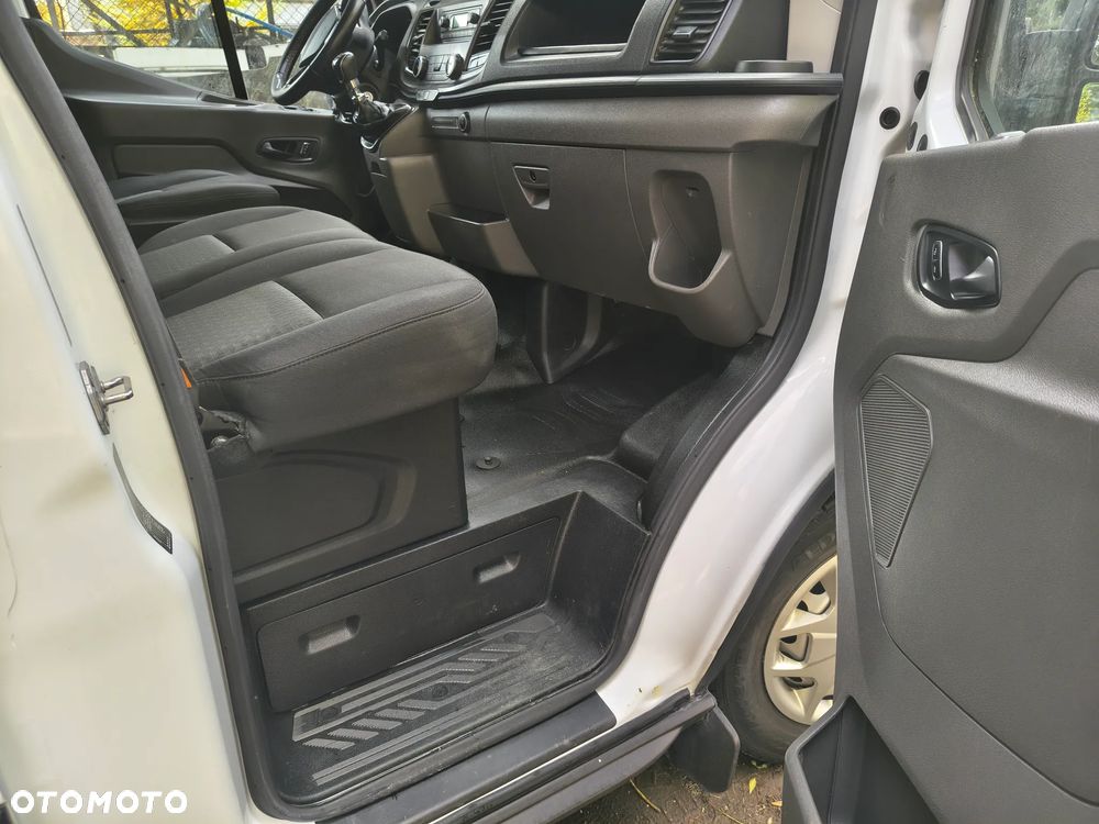 Ford Transit Doka Lift - 12