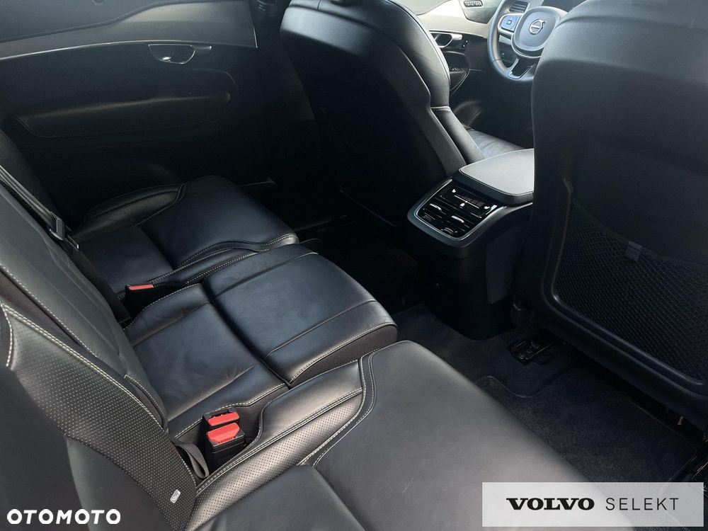 Volvo XC 90 - 25