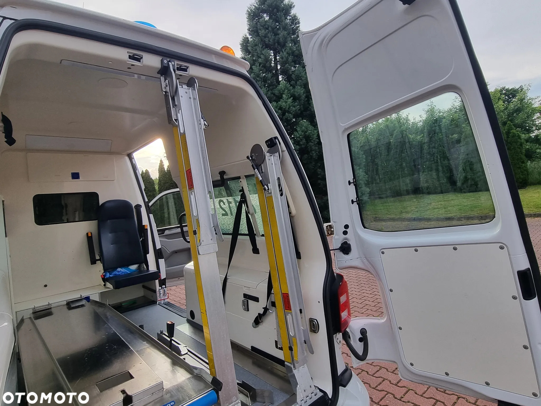 Volkswagen Transporter - 30