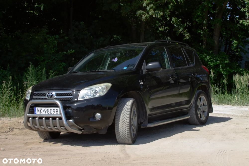 Toyota RAV4 2.2 D-4D Sol - 2