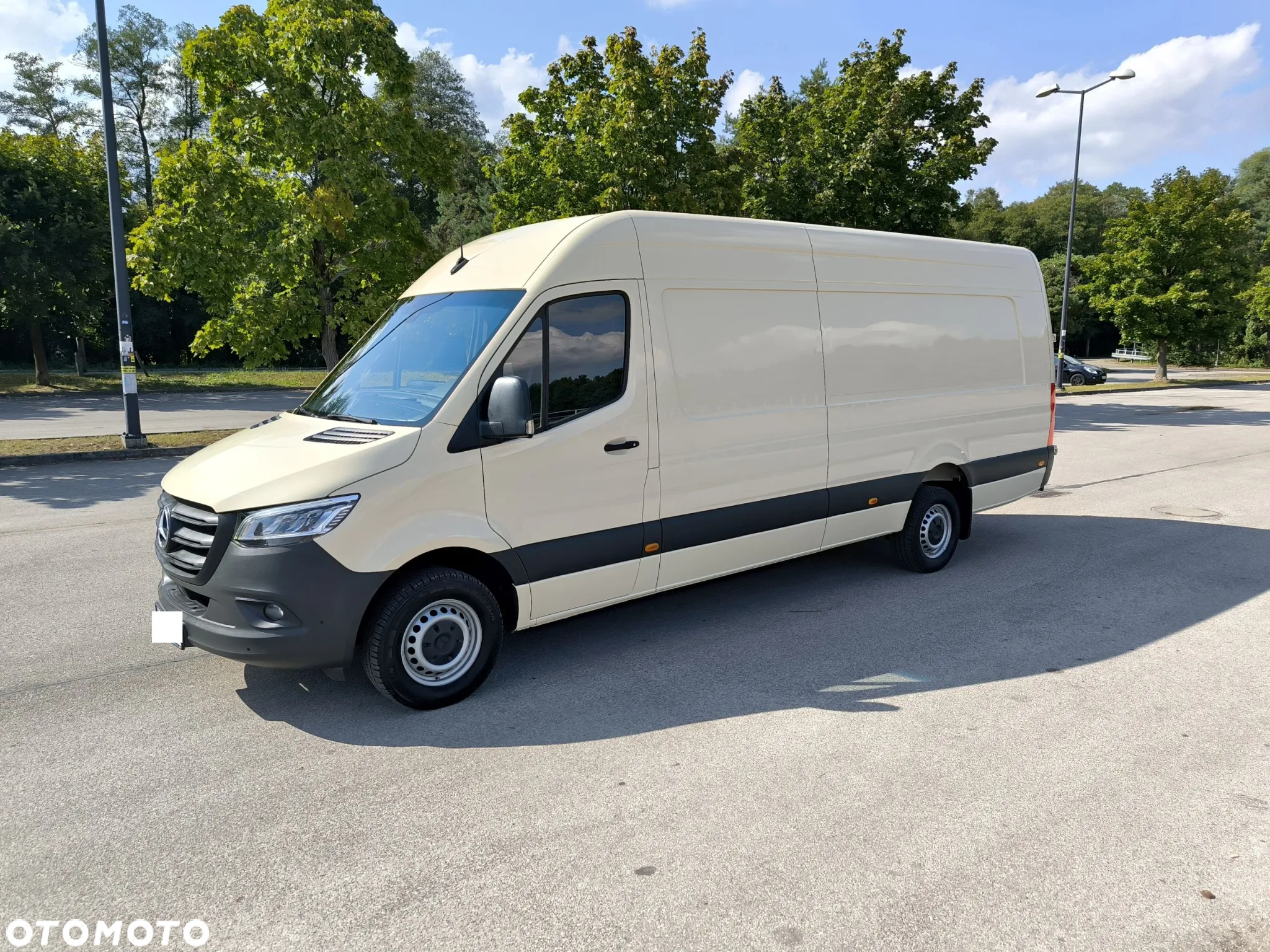 Mercedes-Benz Sprinter - 39