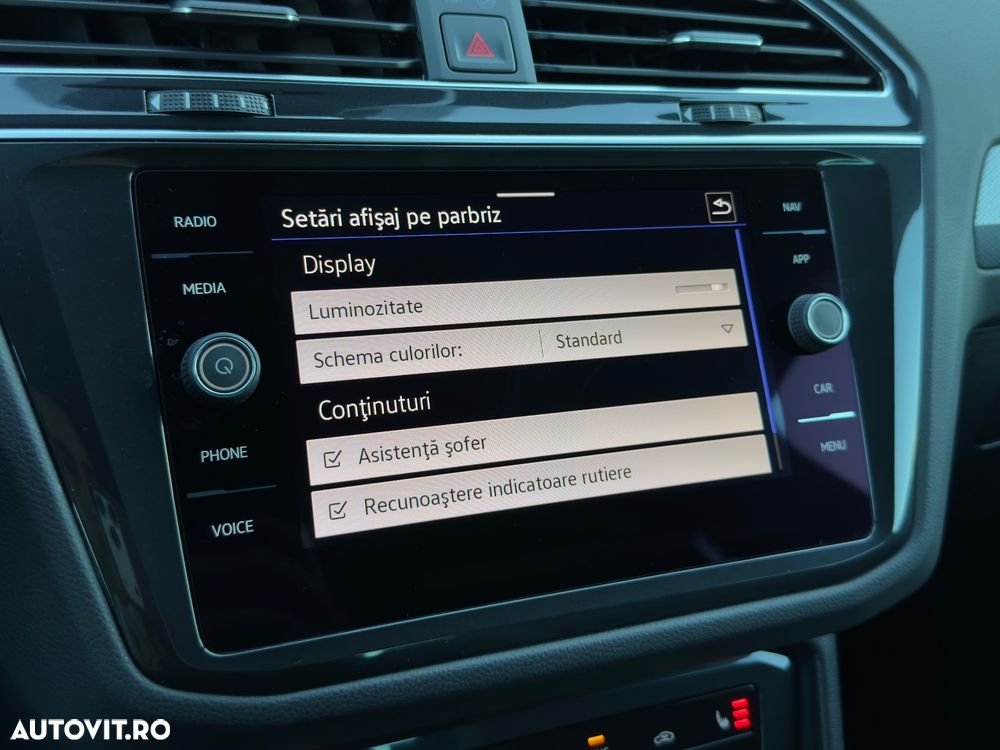 Volkswagen Tiguan 2.0 TDI SCR DSG ACTIVE - 38