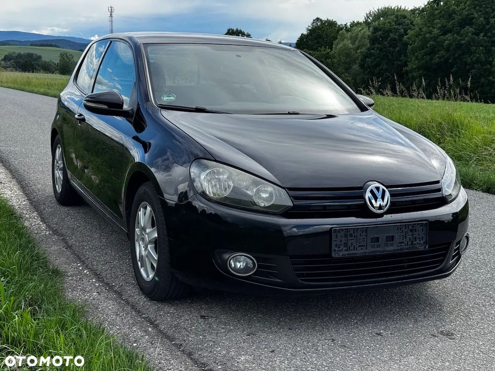 Volkswagen Golf 2.0 TDI DPF Comfortline - 4