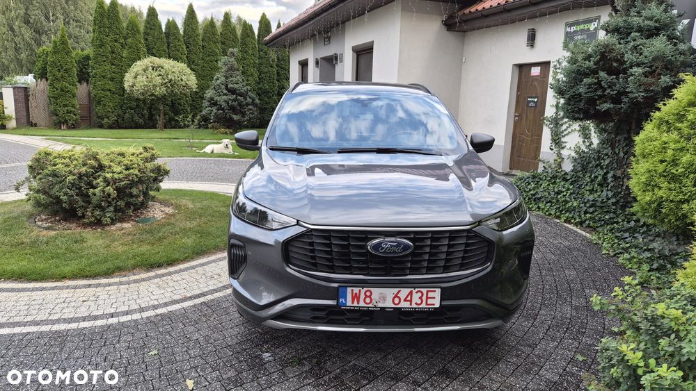 Ford Kuga - 10