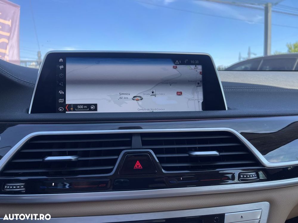 BMW Seria 7 740Ld xDrive - 19