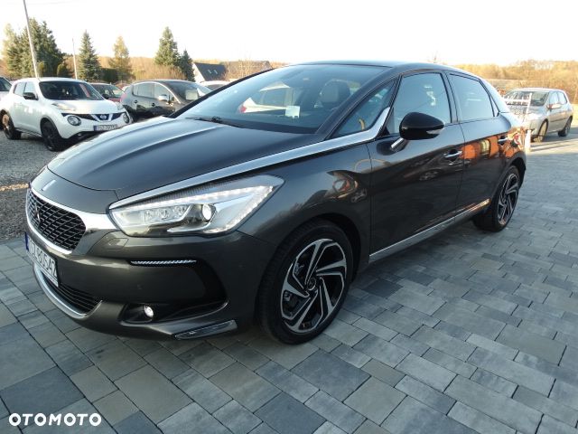 DS Automobiles DS 5 - 5