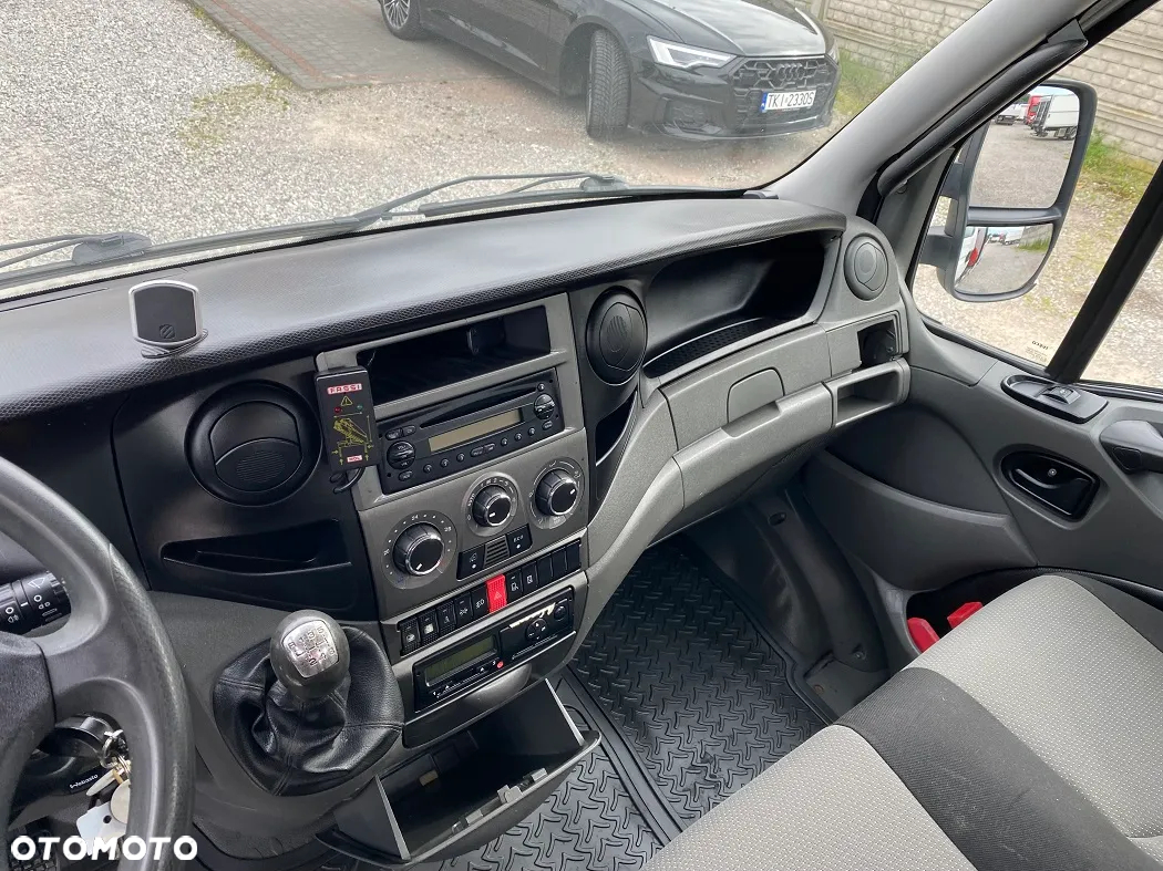Iveco Daily 70C17 / HDS / Skrzynia / - 27