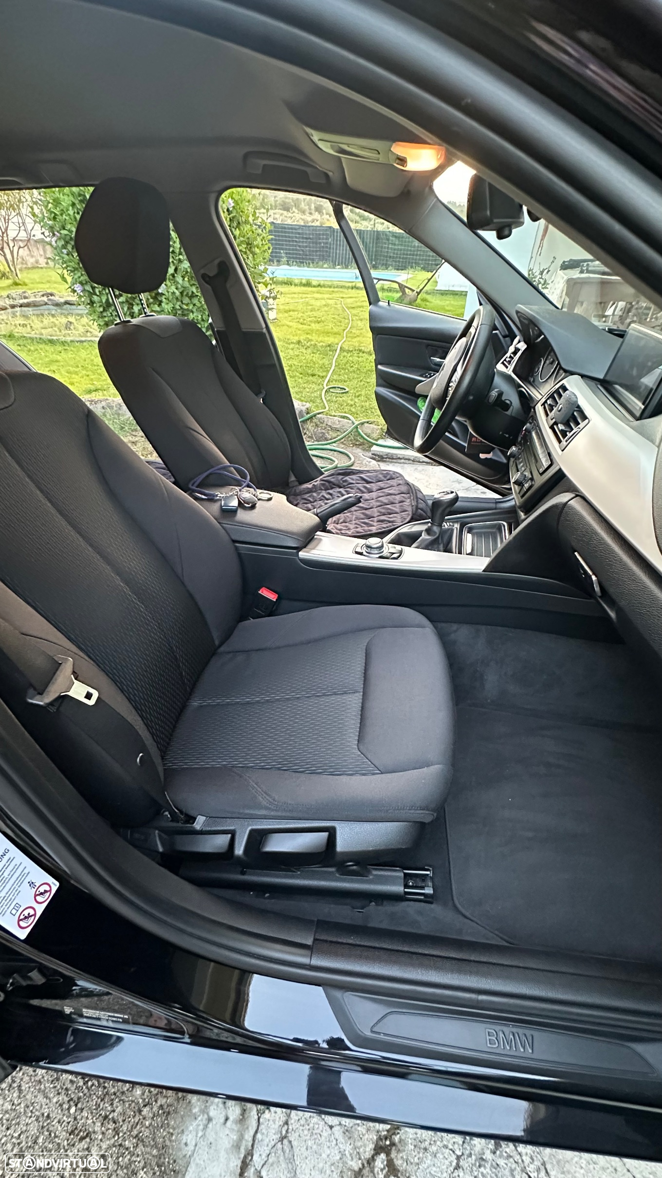 BMW 318 d Touring - 19