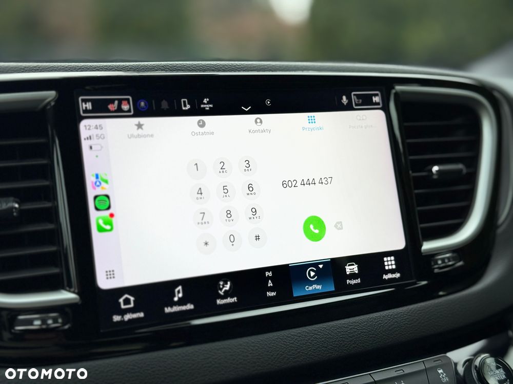 Chrysler Pacifica - 18