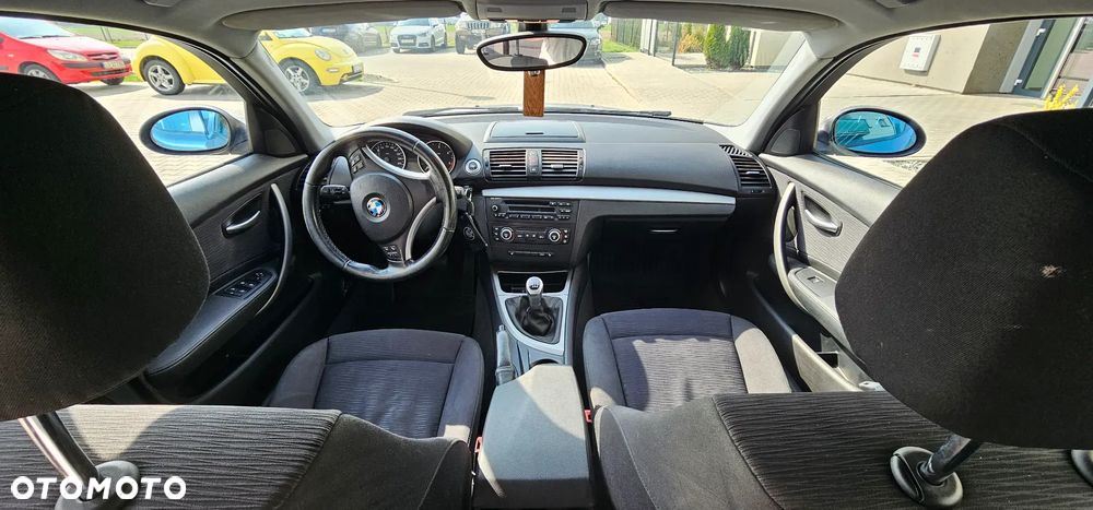 BMW Seria 1 120d - 6
