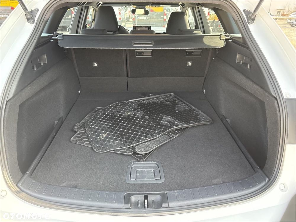 Toyota Corolla 1.8 Hybrid Active - 11