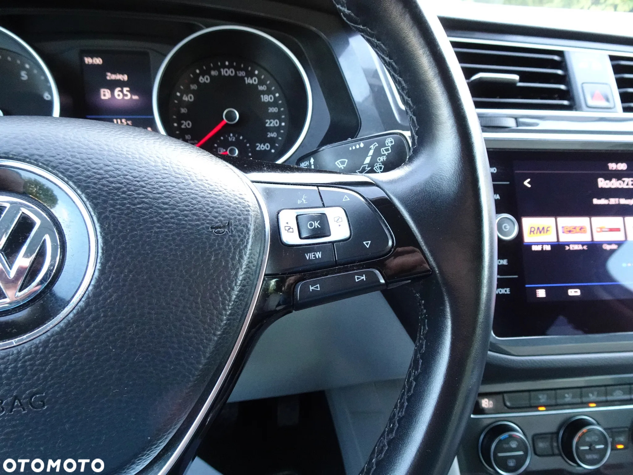 Volkswagen Tiguan 1.5 TSI EVO Comfortline - 23